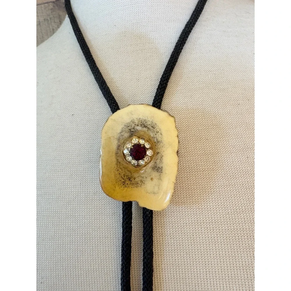 N/A handcrafted bolo